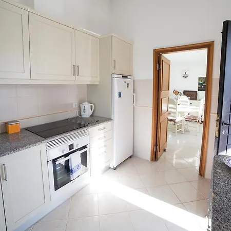 Vakantiehuis Feels Like House With Pool Vale do Lobo