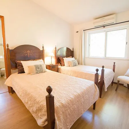 Vakantiehuis Feels Like House With Pool *