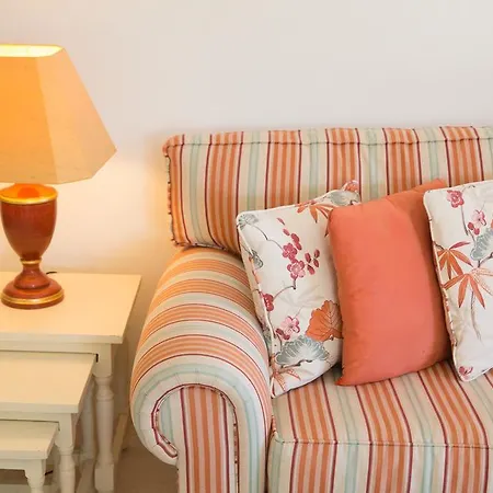 Feels Like House With Pool Holiday home Vale do Lobo